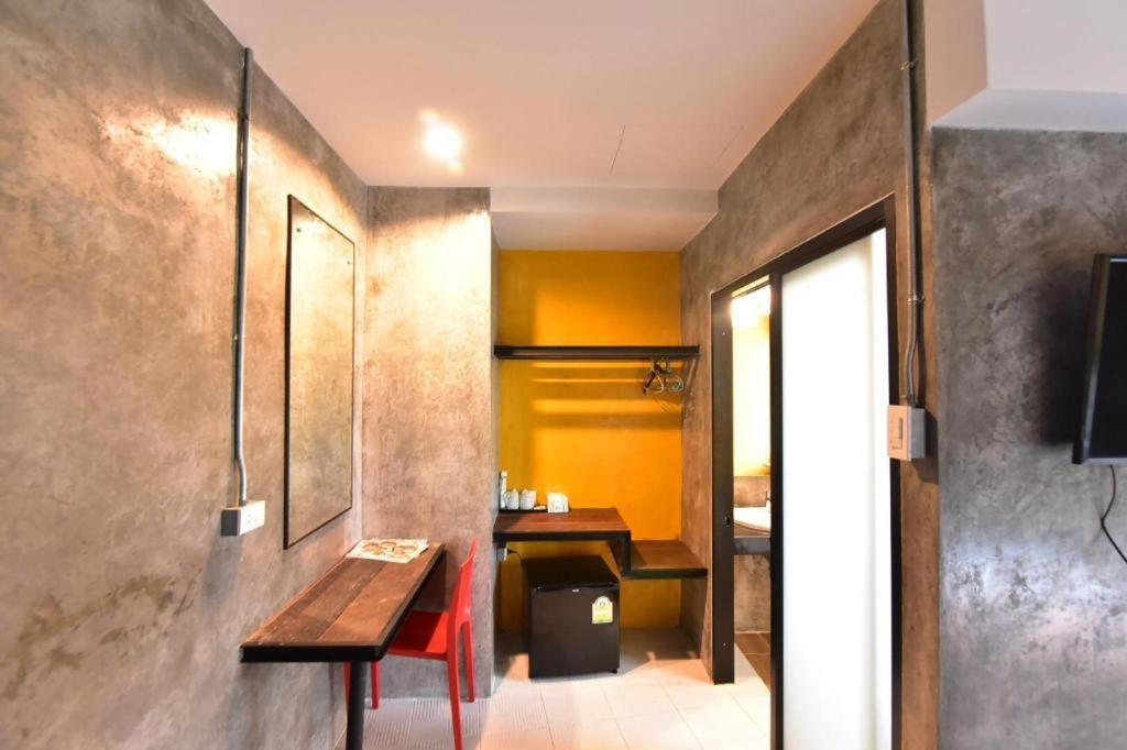 Ps Extra Hotel Hat Yai Exteriör bild