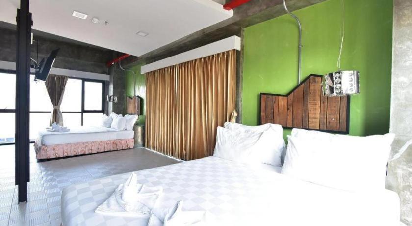 Ps Extra Hotel Hat Yai Exteriör bild